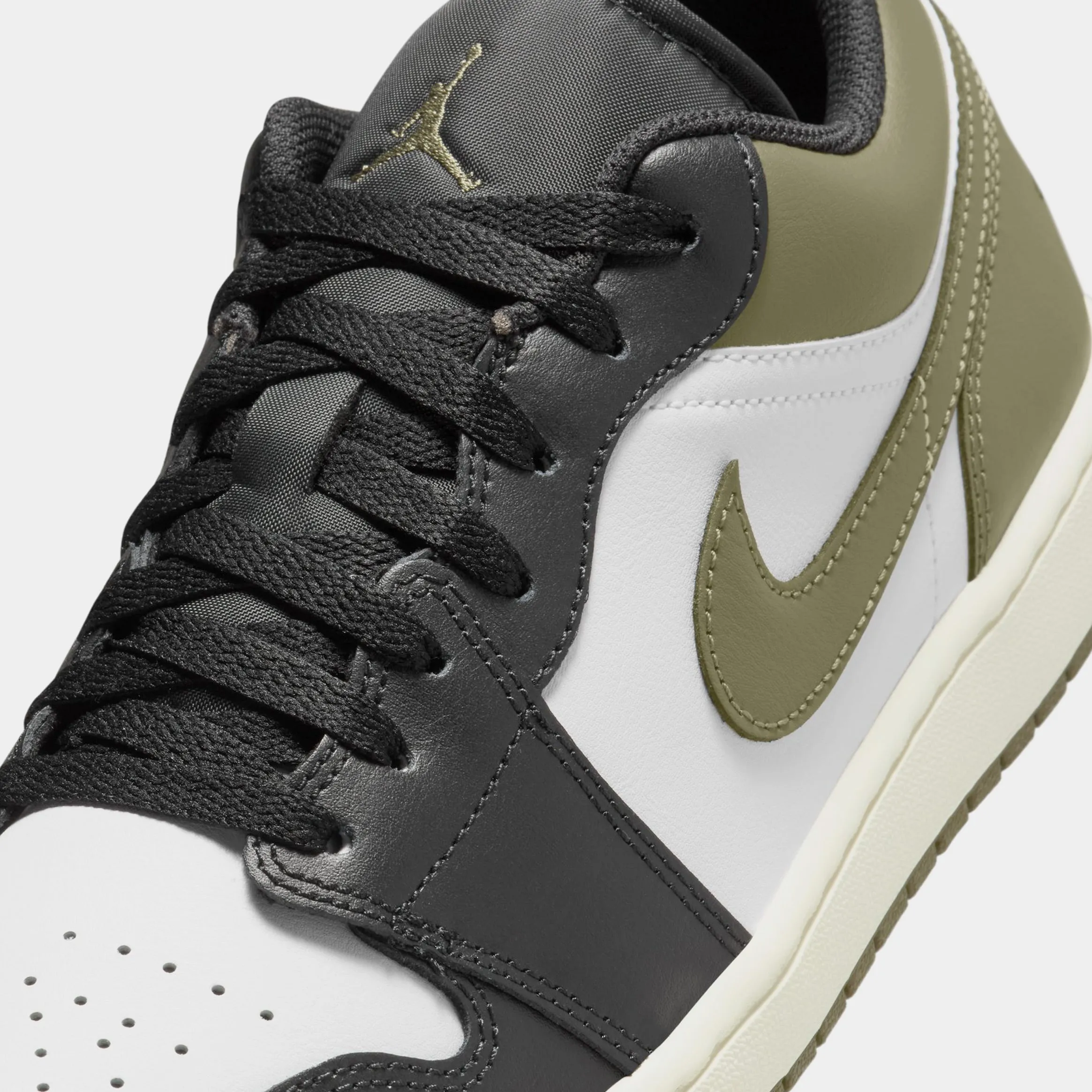 Air Jordan 1 Retro Low Medium Olive Mens Lifestyle Shoes (Black/Medium Olive/White)