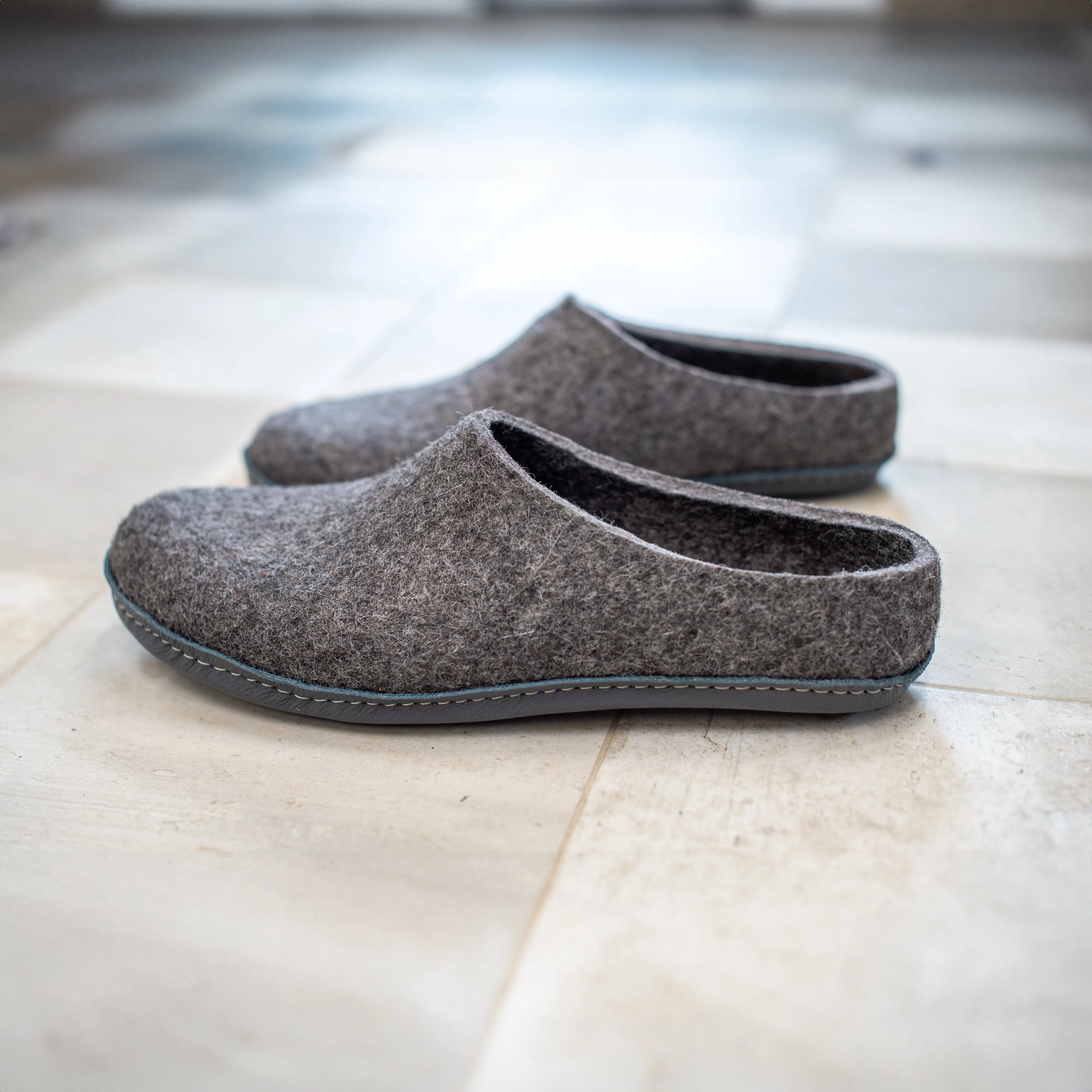 COCOON Men's slippers - Dark Gray