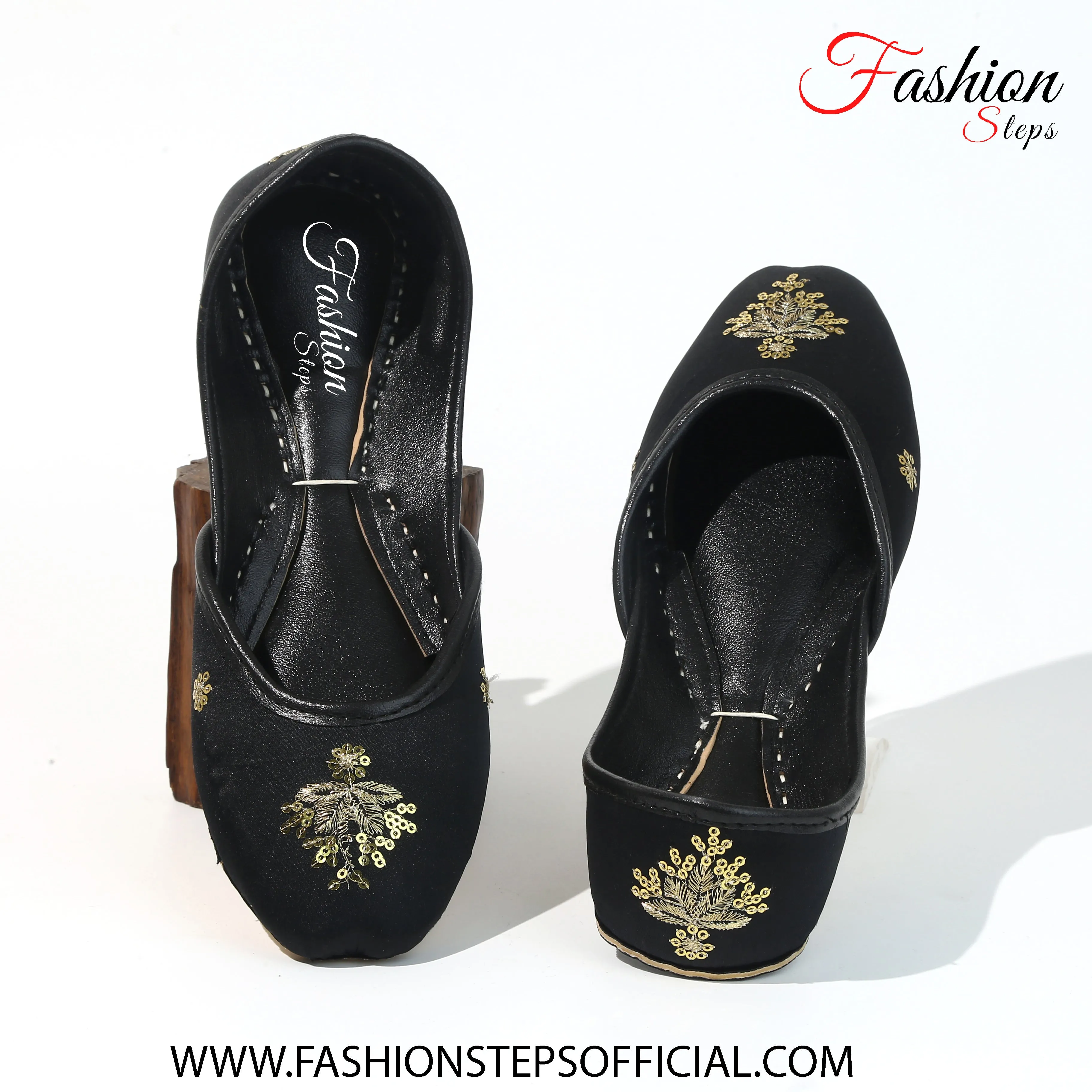 EMBELLISHED FLAT BLACK KHUSSA