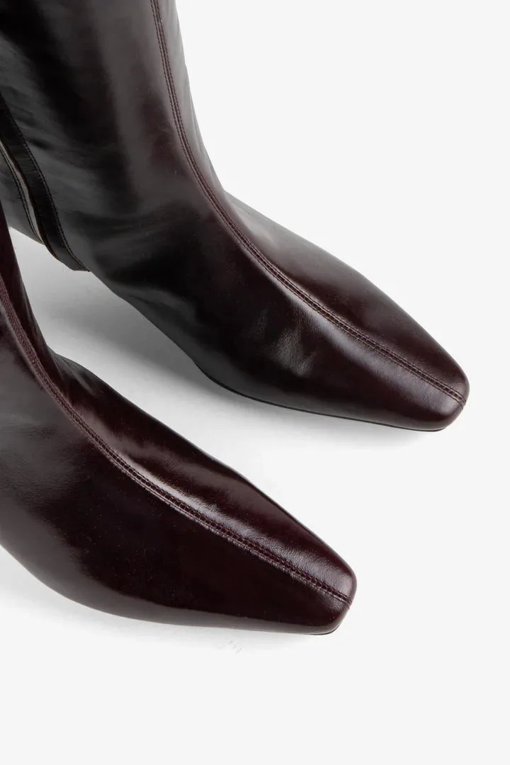 IB SEVILLE TALL BOOTS BURGANDY