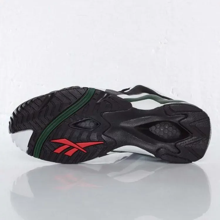 Kamikaze 2 mid 'reserve collection' sneakers Reebok, black