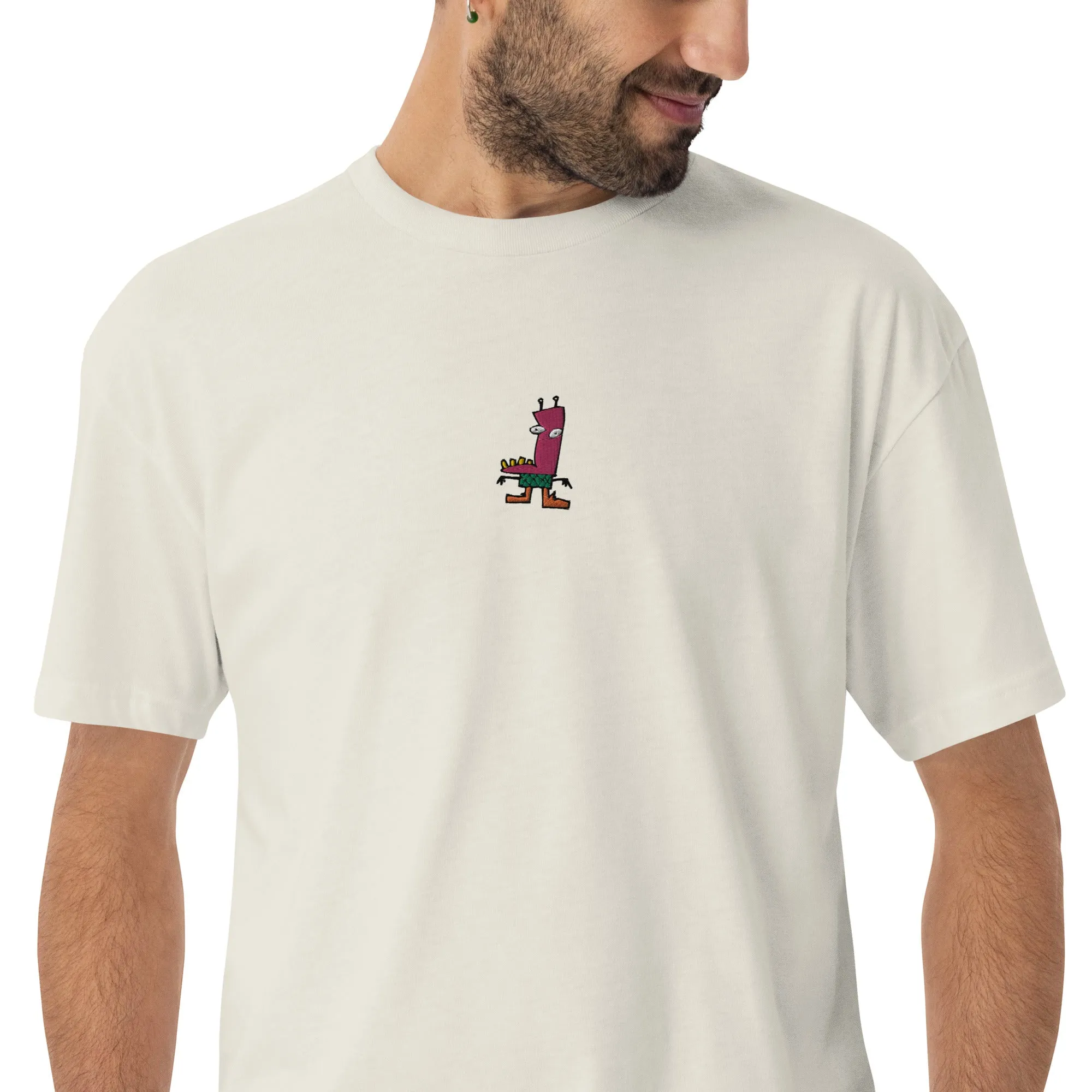 Sustainable T-Shirt - Liko - Minister of Shenanigans