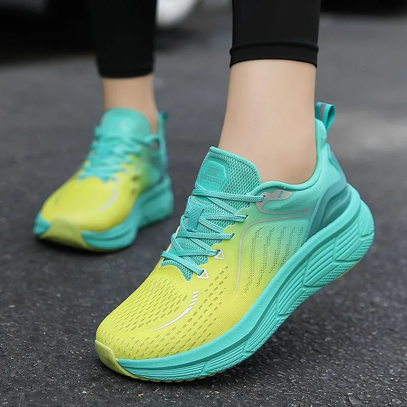 Women Lightweight mesh sneakers